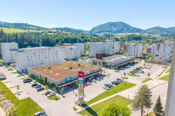 Obchodná galéria Naša - Kysucké Nové Mesto
